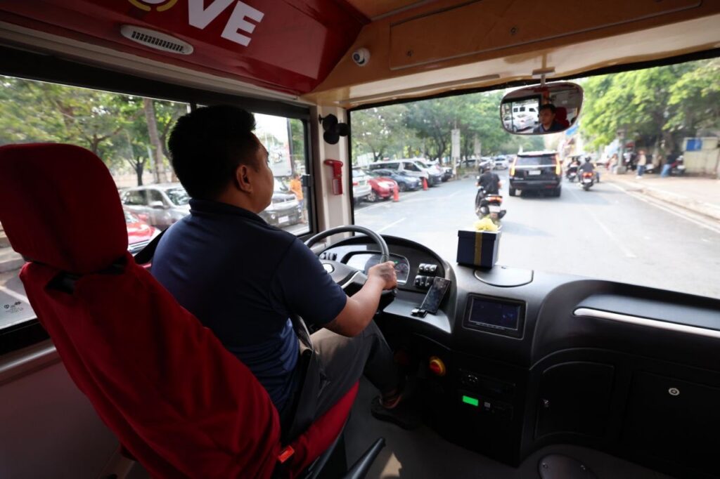 Cebu Prepares for Major E-Bus Rollout Plan