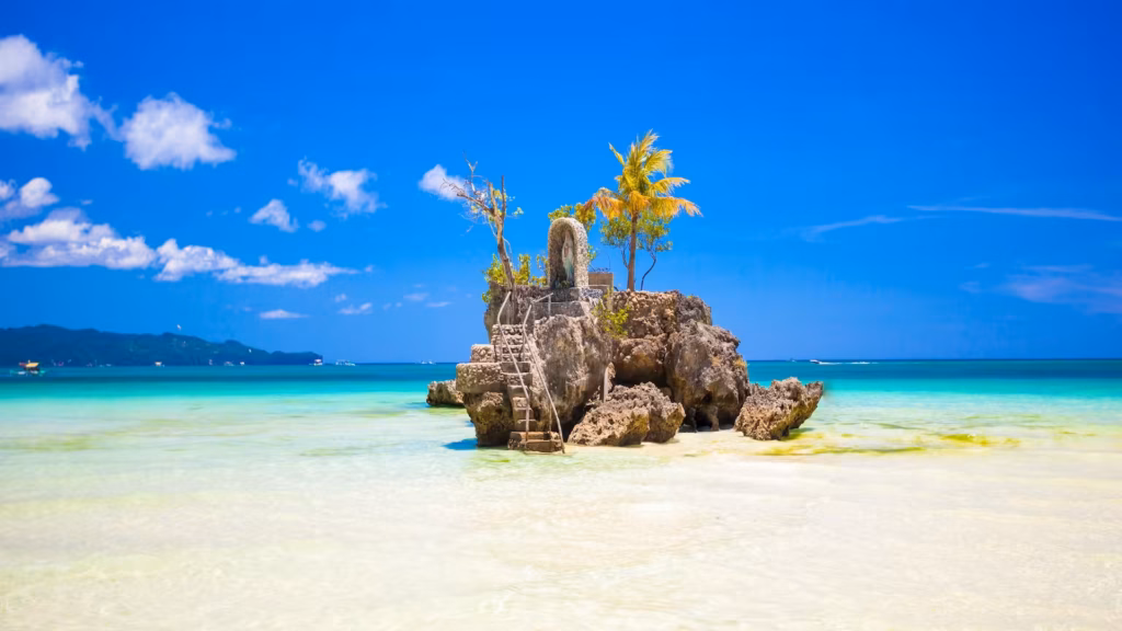 Willys-rock-on-island-Boracay